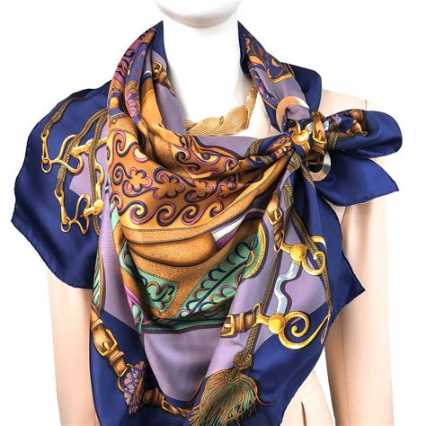 au panache hermes scarf|How to Wear a Hermès Scarf Like a Paris Model! .